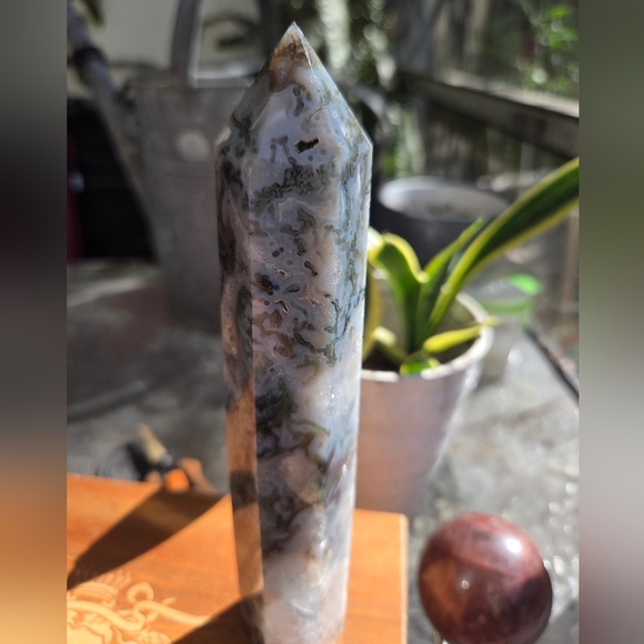 Large Blue Moss Agate Druzy Tower - Picture 14 of 16